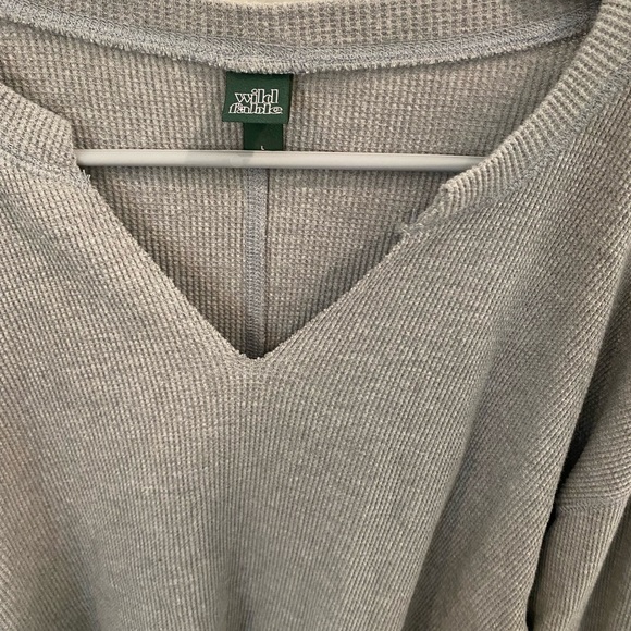 Cropped Henley tee - Picture 3 of 3